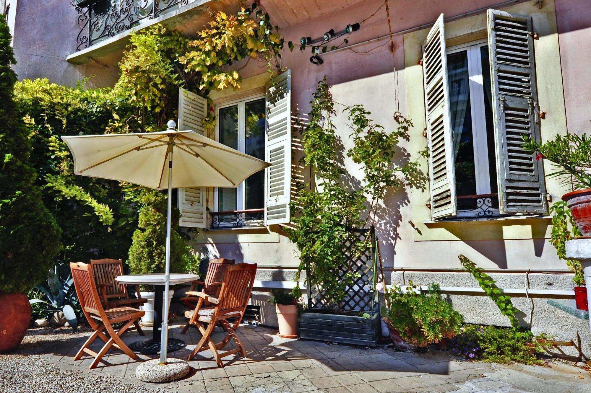 Nice Garden Hotel Exterior foto